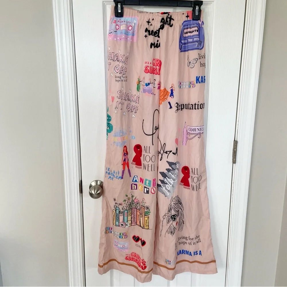 Taylor Swift Eras Pajamas Set Pjs Merch Women's 2 Piece NEW Size Small